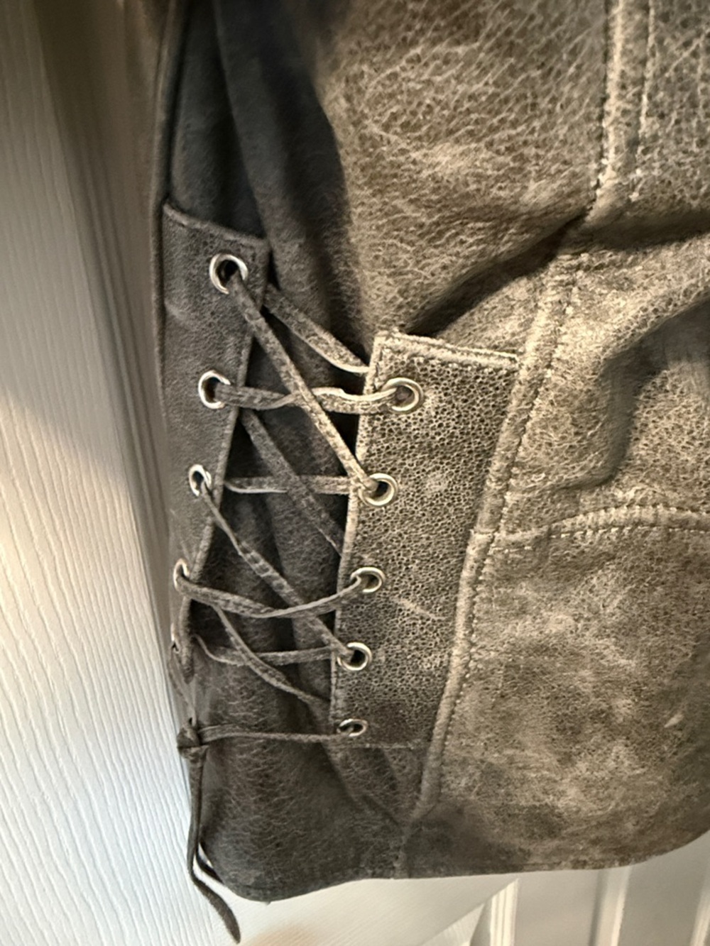 Unik Gray Distressed Leather Jacket - Picture 5 of 6